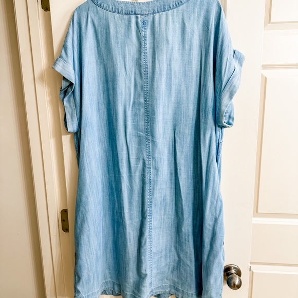 Vineyard Vines Light Blue Denim Dress - Picture 4 of 4
